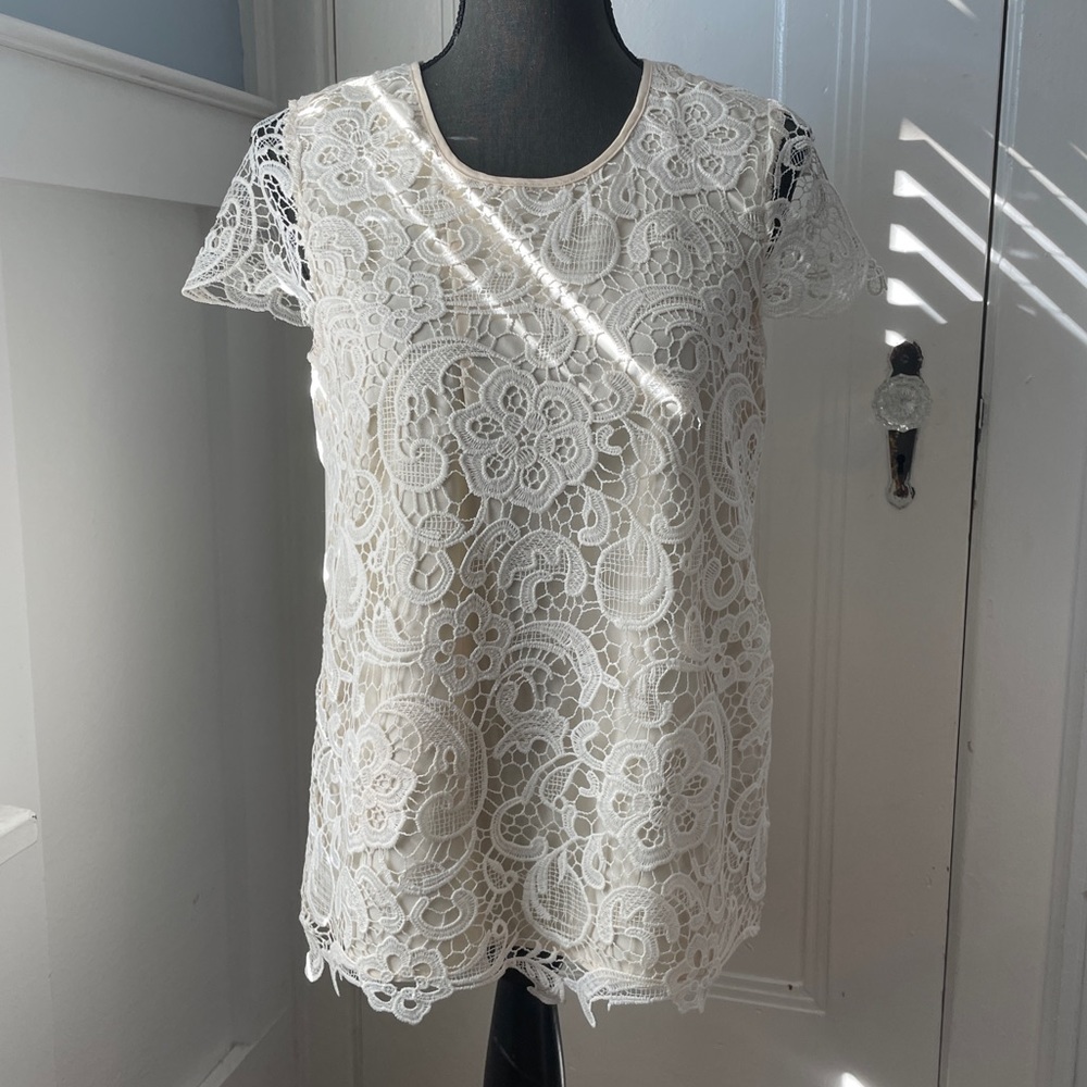 C Luce | Cream Lace Top